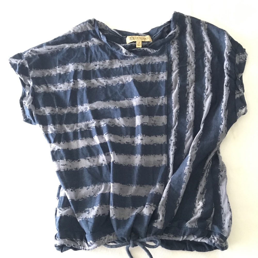 DEMOCRACY Striped Tee Top Blue White Burnout